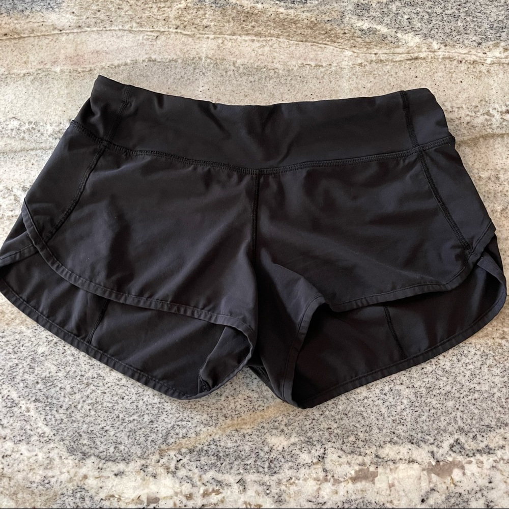 Lululemon run speed up black shorts